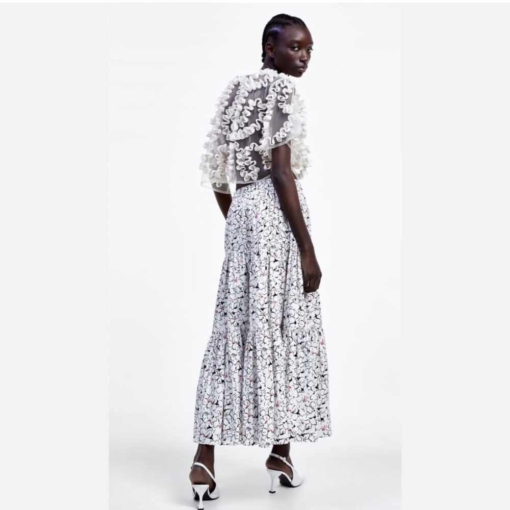 Zara White Maxi Skirt with Floral Design